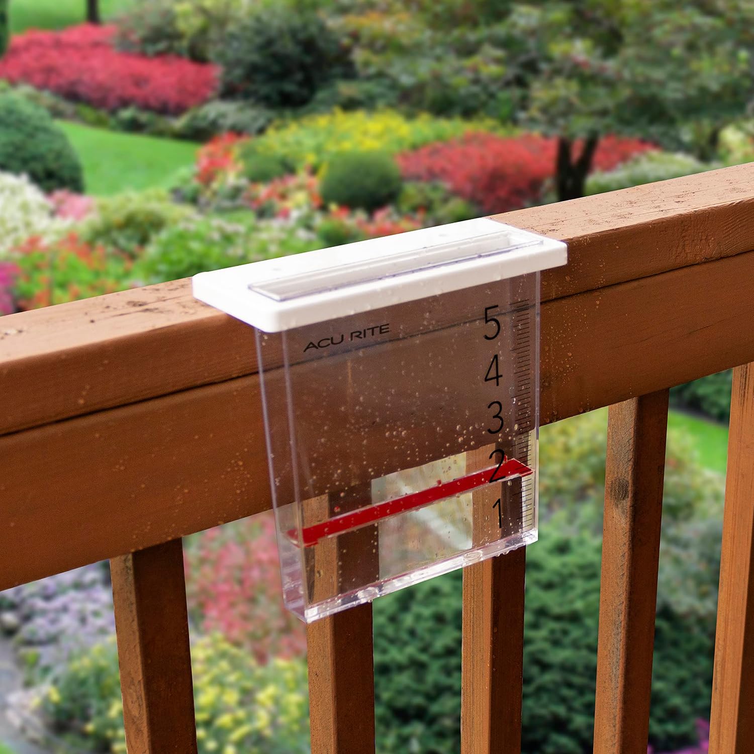 AcuRite Waterfall Rain Gauge with 5-inch Rainfall Capacity (00858W), Clear