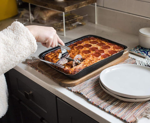 Star Trek Discovery Crossfield Starship Metal Pizza Cutter Wheel | Premium Houseware, Stainless Steel Kitchen Utensil | Easy To Cut And Clean | 9 Inches Long