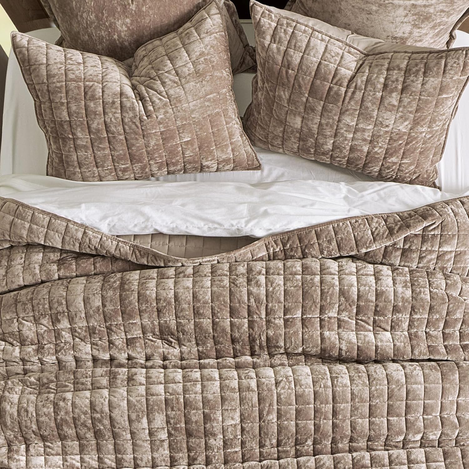 RECYCO Channel Box Stitch Velvet Quilt Set, King Size, Natural Tan
