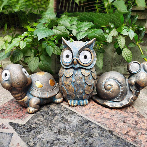Cute Owl Shaped Solar Lights, Outdoor Decorative Garden Lights with LED Eyes, Animal Solar Garden Lights with Switch Decorative Led Solar Light for Patio, Lawn, Yard(Grey)