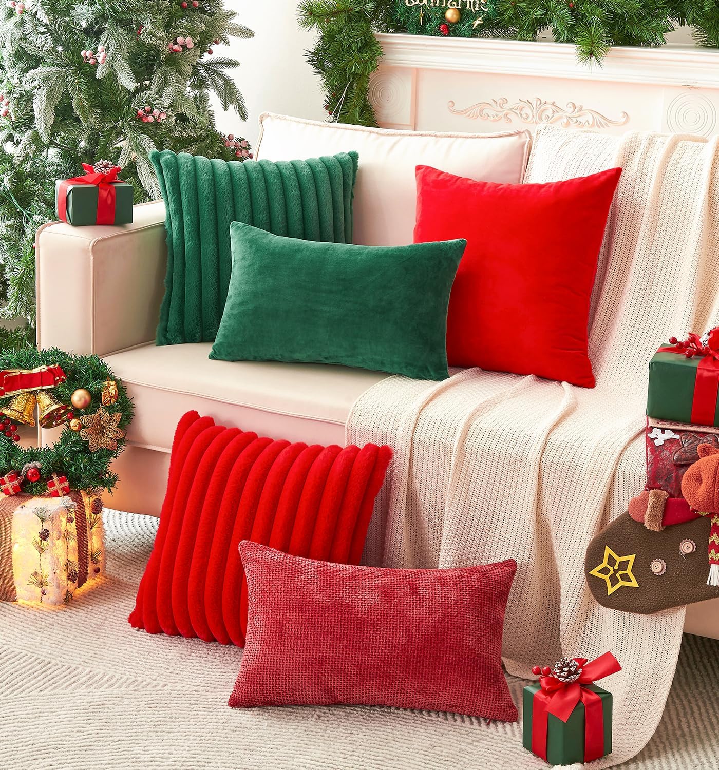 Pack of 2 Christmas Red Pillow Covers 16x16 Inch Decorative Throw Pillow Cover, Velvet Pillowcases for Couch Sofa Bed, Home Boho Decor, Modern Soft Cushion Covers