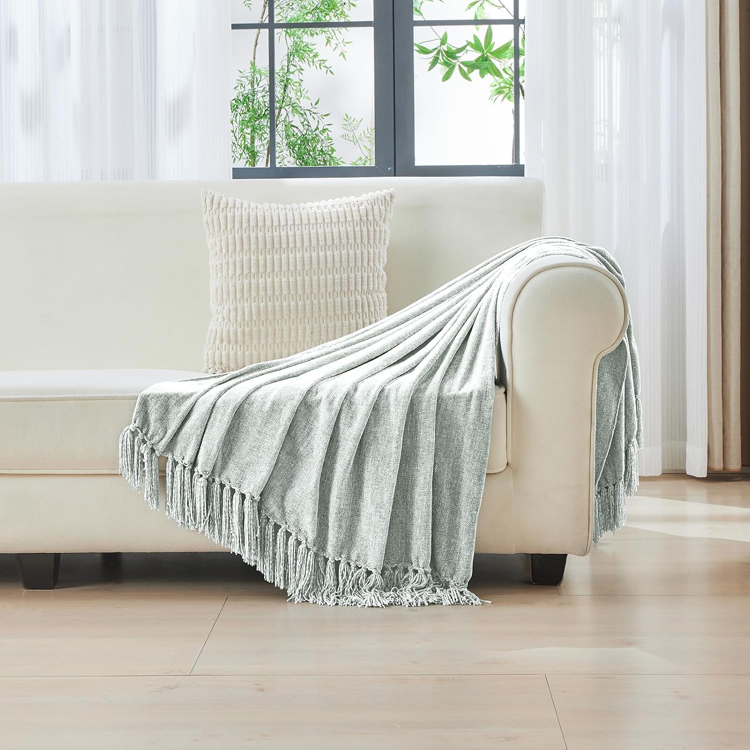 CozeCube Chenille Throw Blanket, Baby Blue Fringe Blanket, 60"X80"