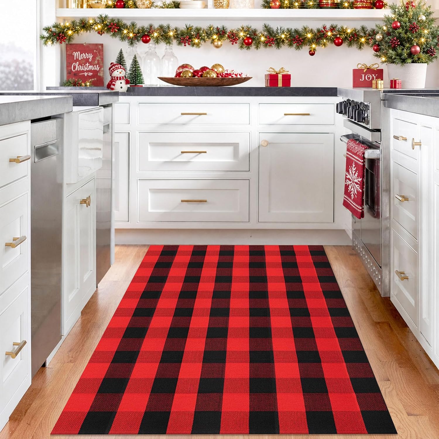 IOHOUZE Christmas Buffalo Plaid Outdoor Rug 4x6, Washable, Red Black