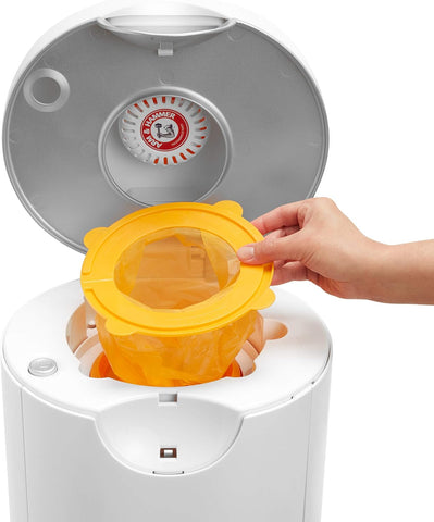 Munchkin® Arm & Hammer Diaper Pail Snap, Seal & Toss™ Refill Bags, Holds up to 180 Newborn Diapers, 6 Pack