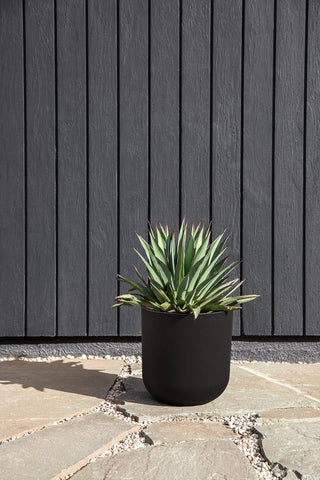 Veradek Mason Series Lima Planter - Large Round Outdoor Planter