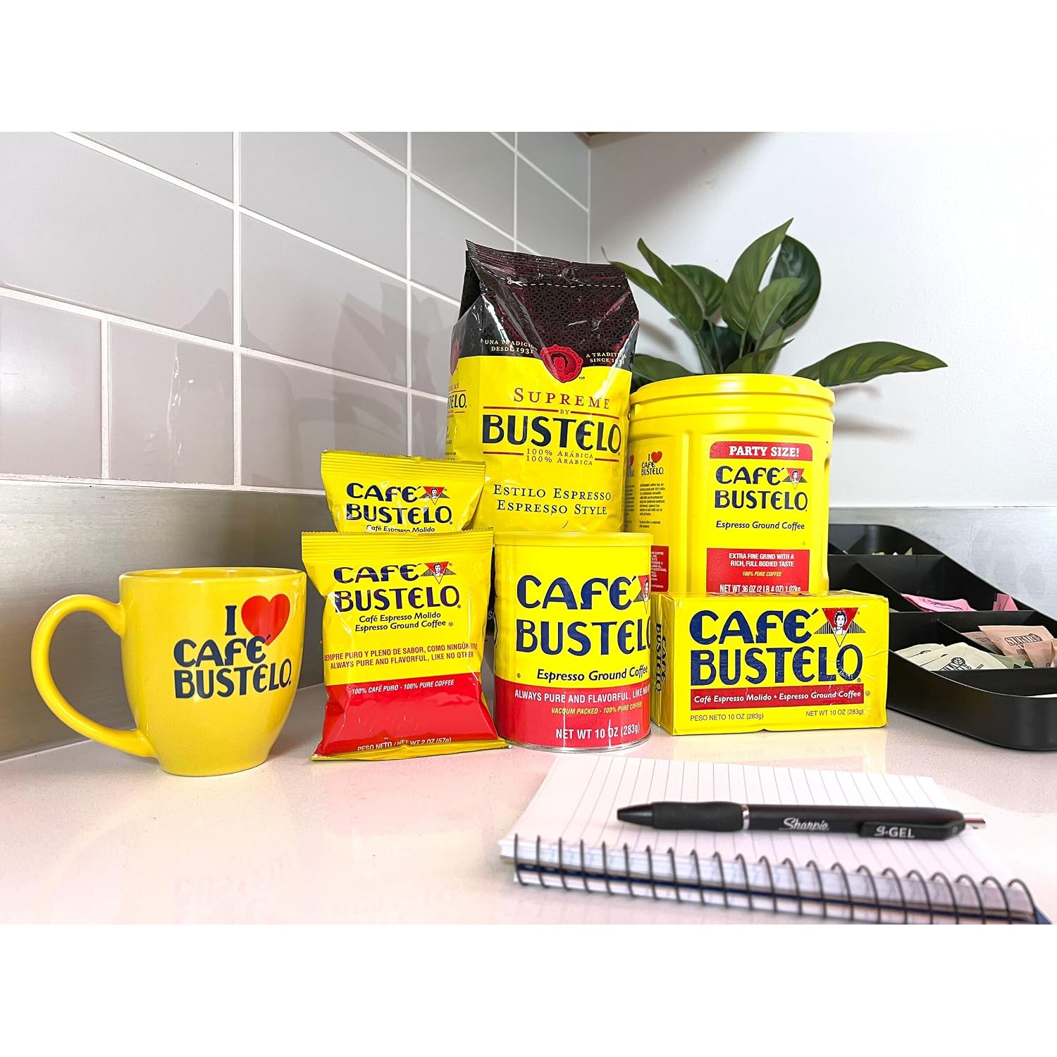 Café Bustelo Espresso Ground Coffee, Dark Roast, 6 Canisters (22 Oz. Each)
