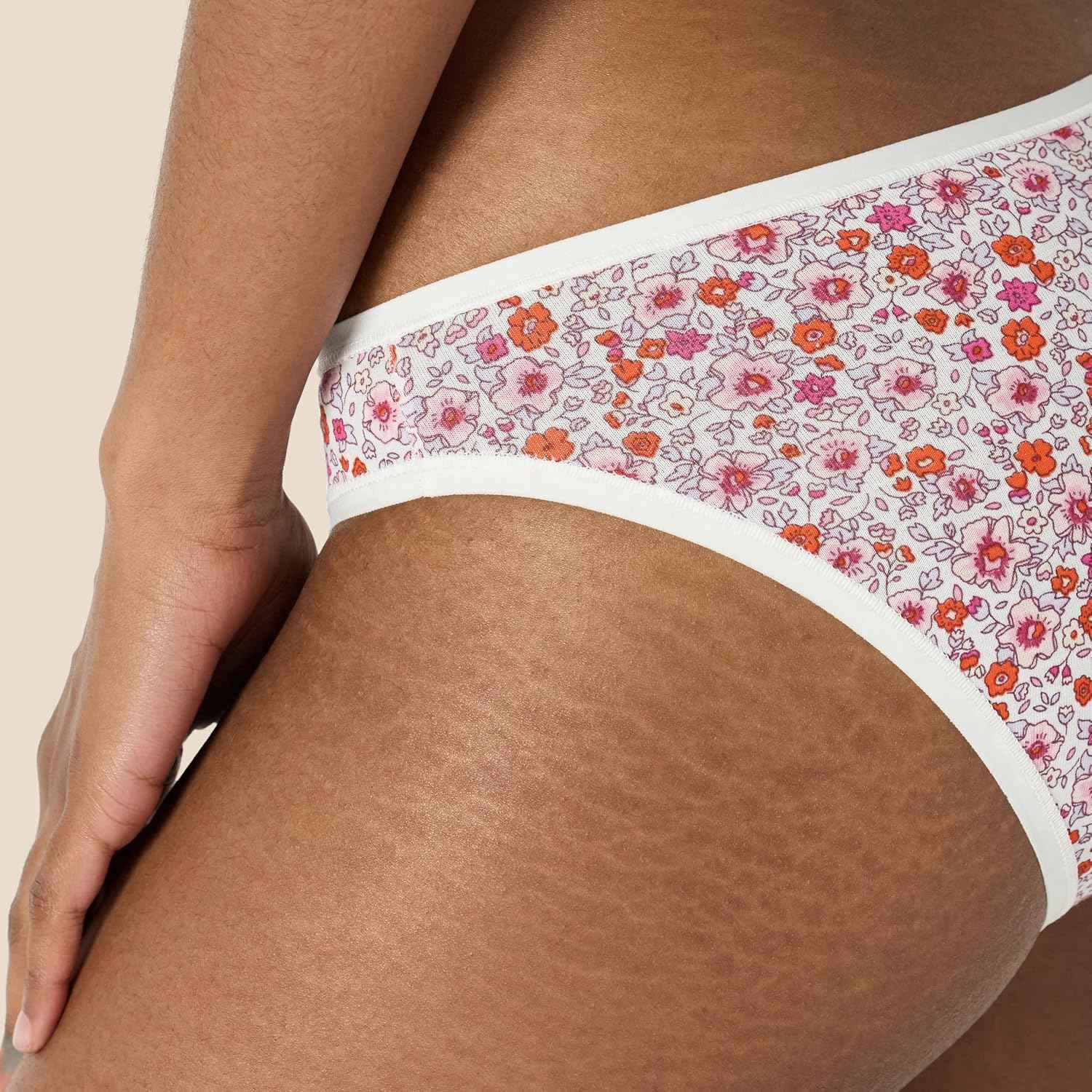 Amazon Essentials Women's Cotton Spandex Bikini Brief Underwear (Available in Plus Size)