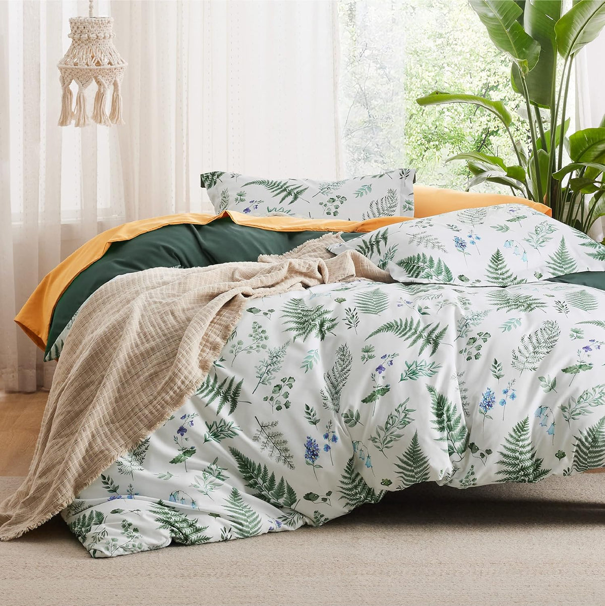 Bedsure Duvet Cover King Size - Reversible Plants Duvet Cover Set with Zipper Closure, 3 Pieces Green Bedding Set with 8 Corner Ties and 2 Pillow Shams 20"x36"