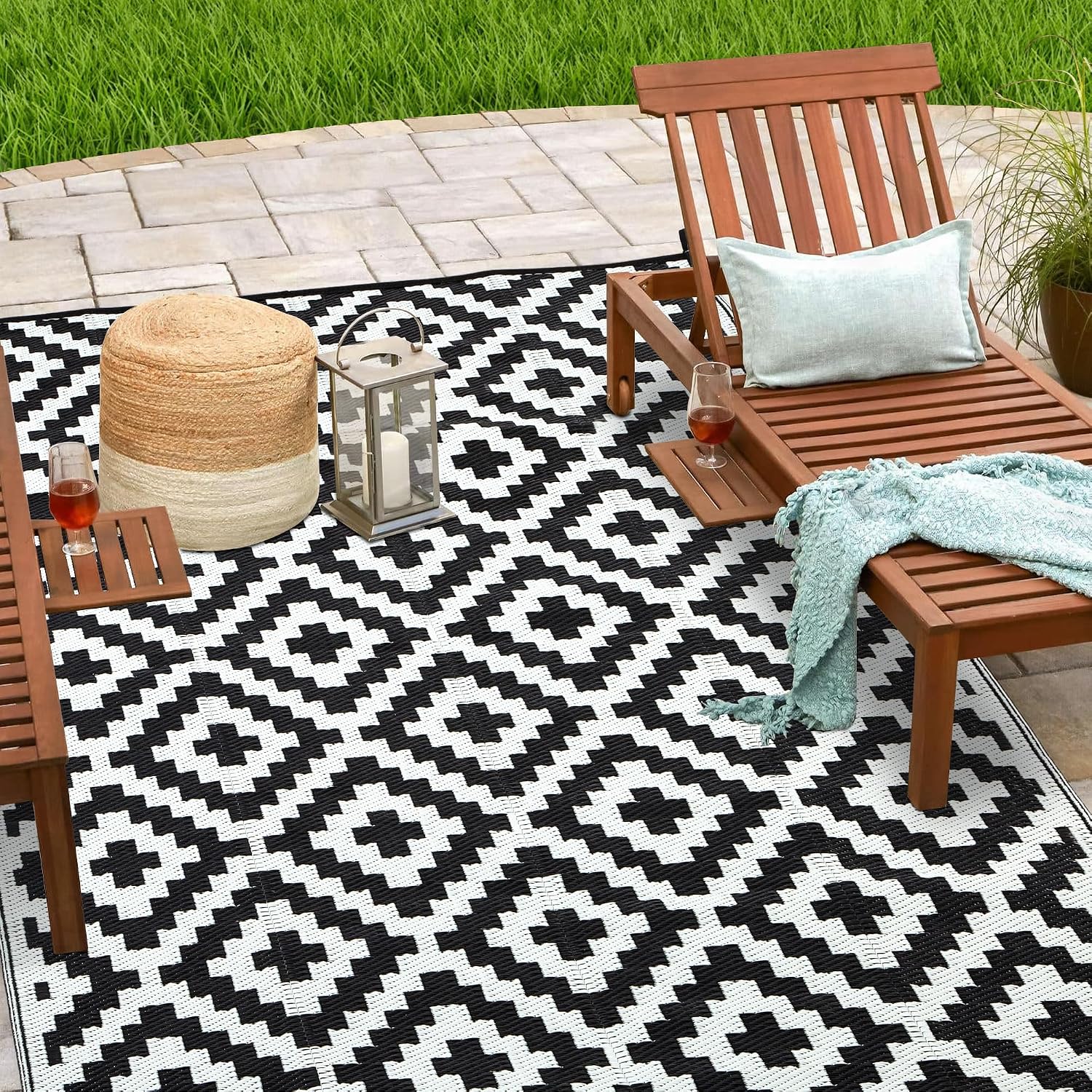 Plastic Straw Rug, Waterproof Outdoor Rug, Reversible Plastic Camping RV Rug, Large Floor Mat and Area Rug for Camping, Patio, Backyard, Deck, Picnic, Beach (S, 9 * 12)