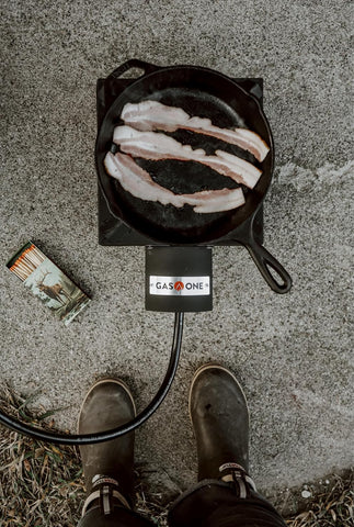 GasOne High Pressure Single Propane Burner - Outdoor Cooking with Heat Shield and Guard – Propane Burner Head for Camping, Tailgating, Seafood Boil, Home Brewing - Patented