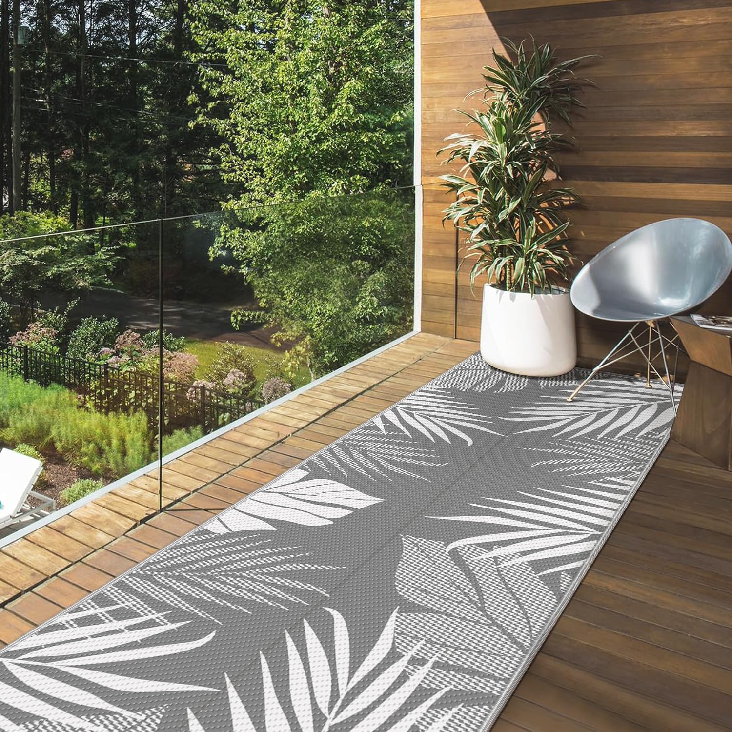 GENIMO Outdoor Rug, Waterproof Plastic Runner Rugs, 2.5'x8' Grey White