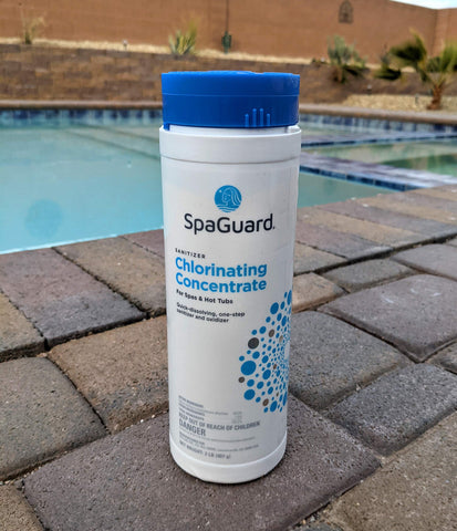 SpaGuard Spa Chlorinating Concentrate - Advanced Spa Water Treatment for Hot Tubs and Spas, Quick Dissolving Oxidizer - 2 Lbs