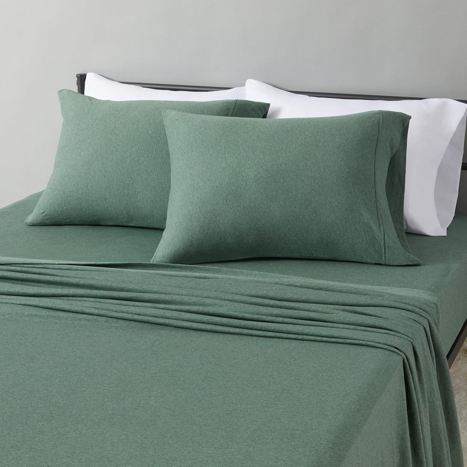 Amazon Basics 100% Cotton Breathable Jersey Bed Sheet Set, Machine Washable, All-Season, King, Olive (Melange)