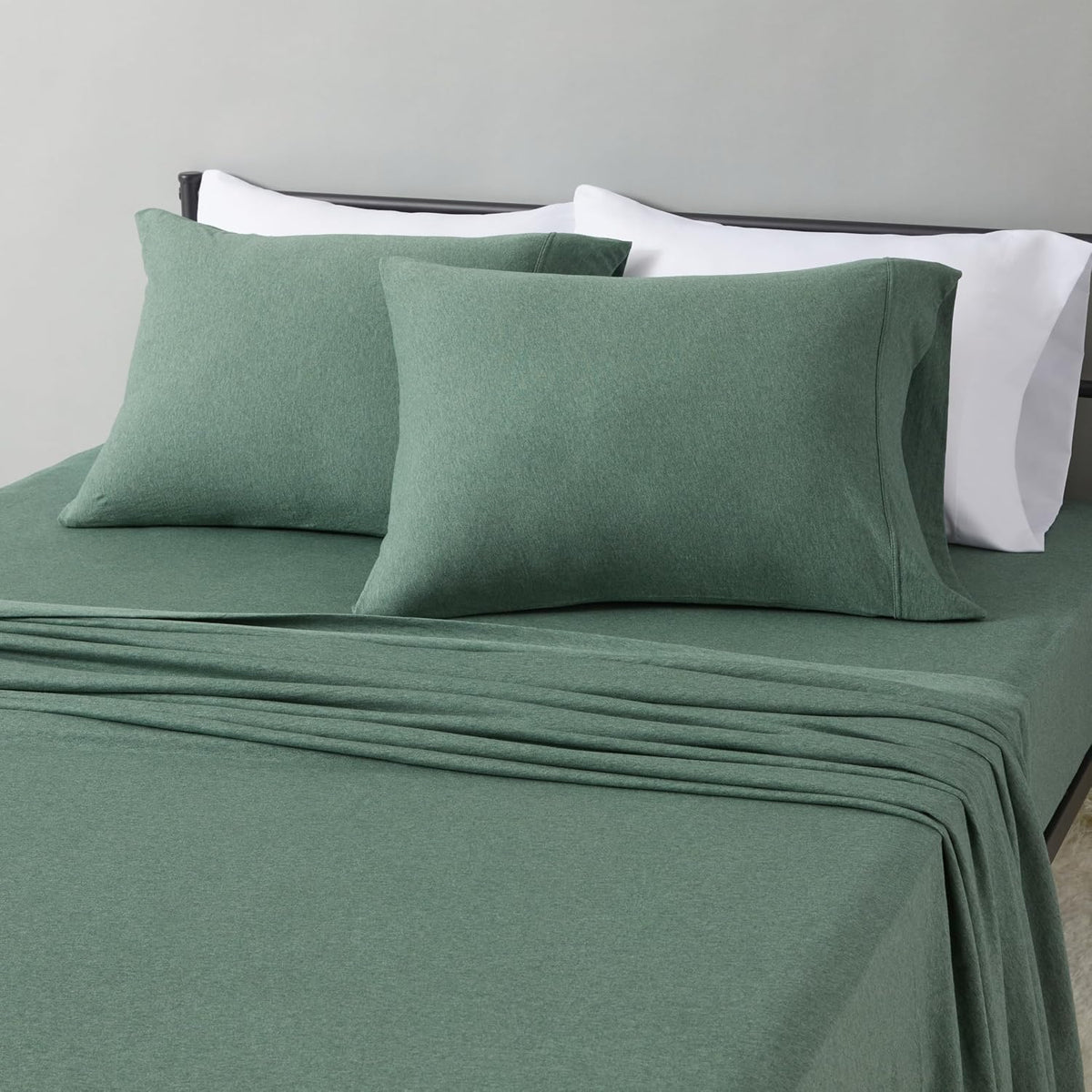 Amazon Basics 100% Cotton Breathable Jersey Bed Sheet Set, Machine Washable, All-Season, King, Olive (Melange)