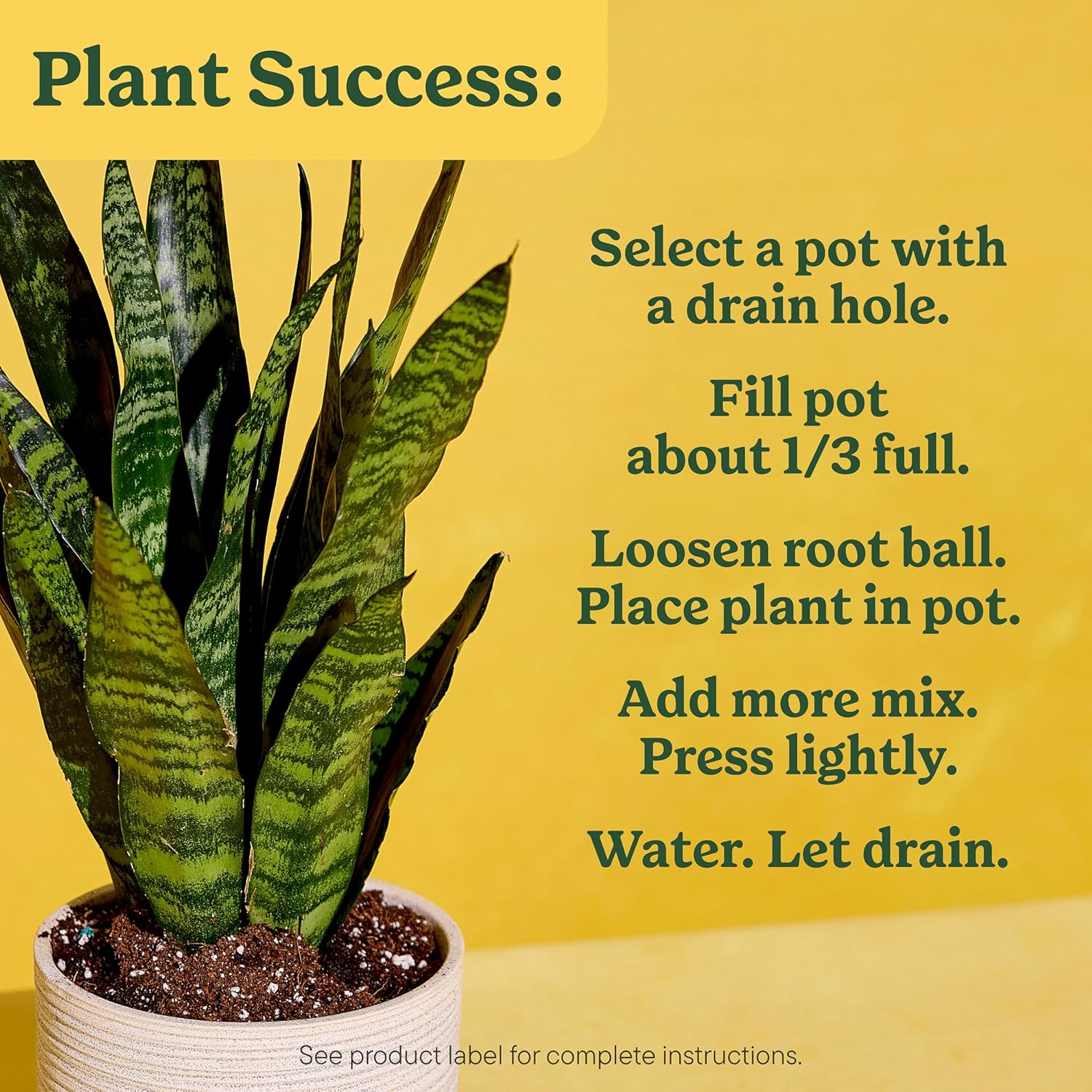 Miracle-Gro Indoor Potting Mix for All Plants, 16 qt.