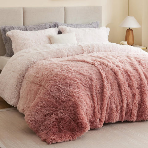 Intelligent Design Brielle Comforter Set, Full/Queen, 3 Piece, Blush