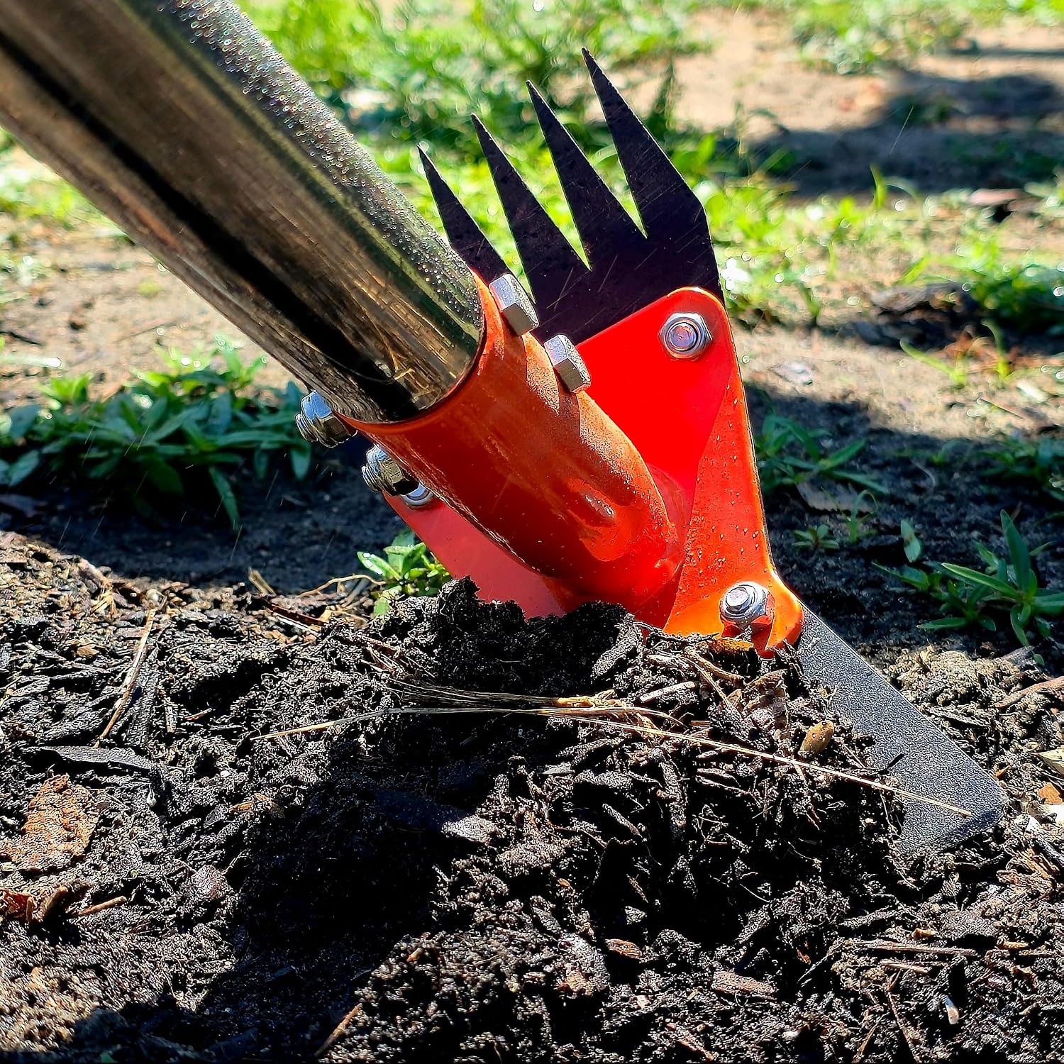2-in-1 Garden Hoe and Weed Puller Rake 60 Inch Spring Steel Head
