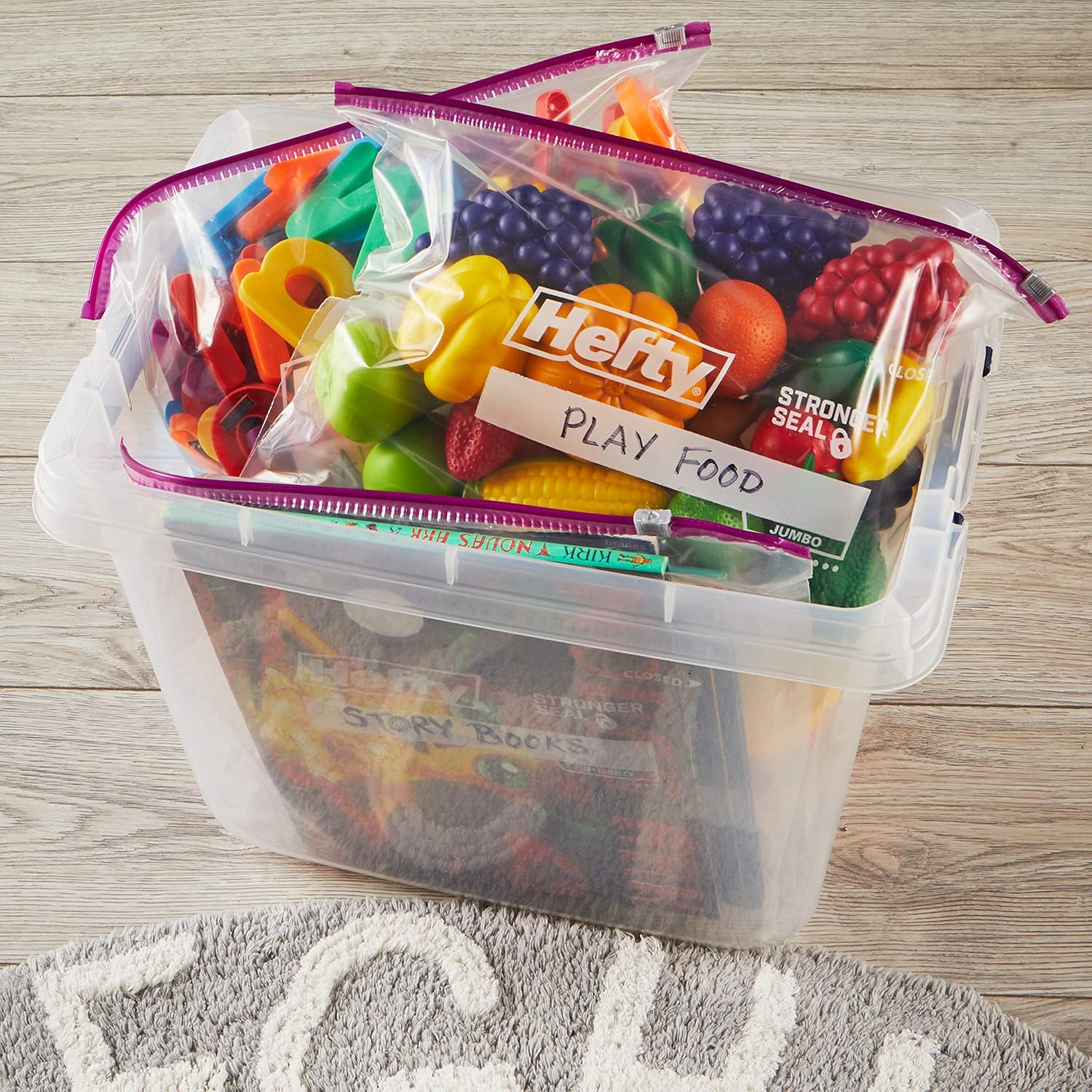 Hefty Slider Jumbo Storage Bags, Extra Large 2.5 Gallon Size, 12ct