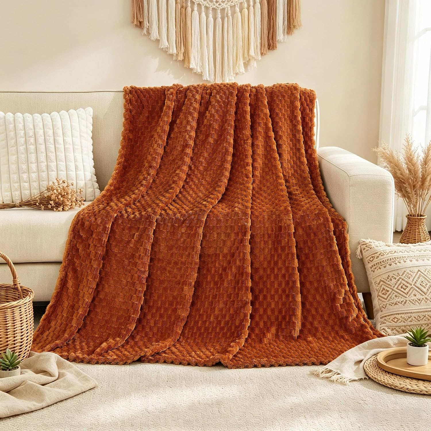 Bnuitland Burnt Orange Flannel Throw Blanket (50X40 inches), 300 GSM Fleece Cozy Warm Soft Lightweight Bed Sofa Blanket for Babys and Pets, Suitable for All Seasons