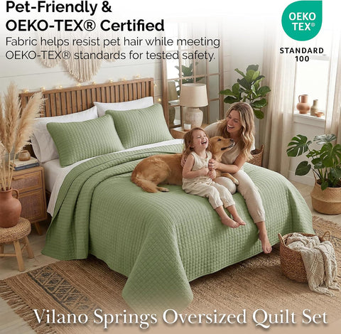 Southshore Fine Living, Inc. Oversized King Quilt Bedding Set, Pet Hair Resistant Bedding, Microfiber Lightweight Bedspread for Summer, Green Coverlet Set w/2 Pillow Shams, Sage Green Quilt King