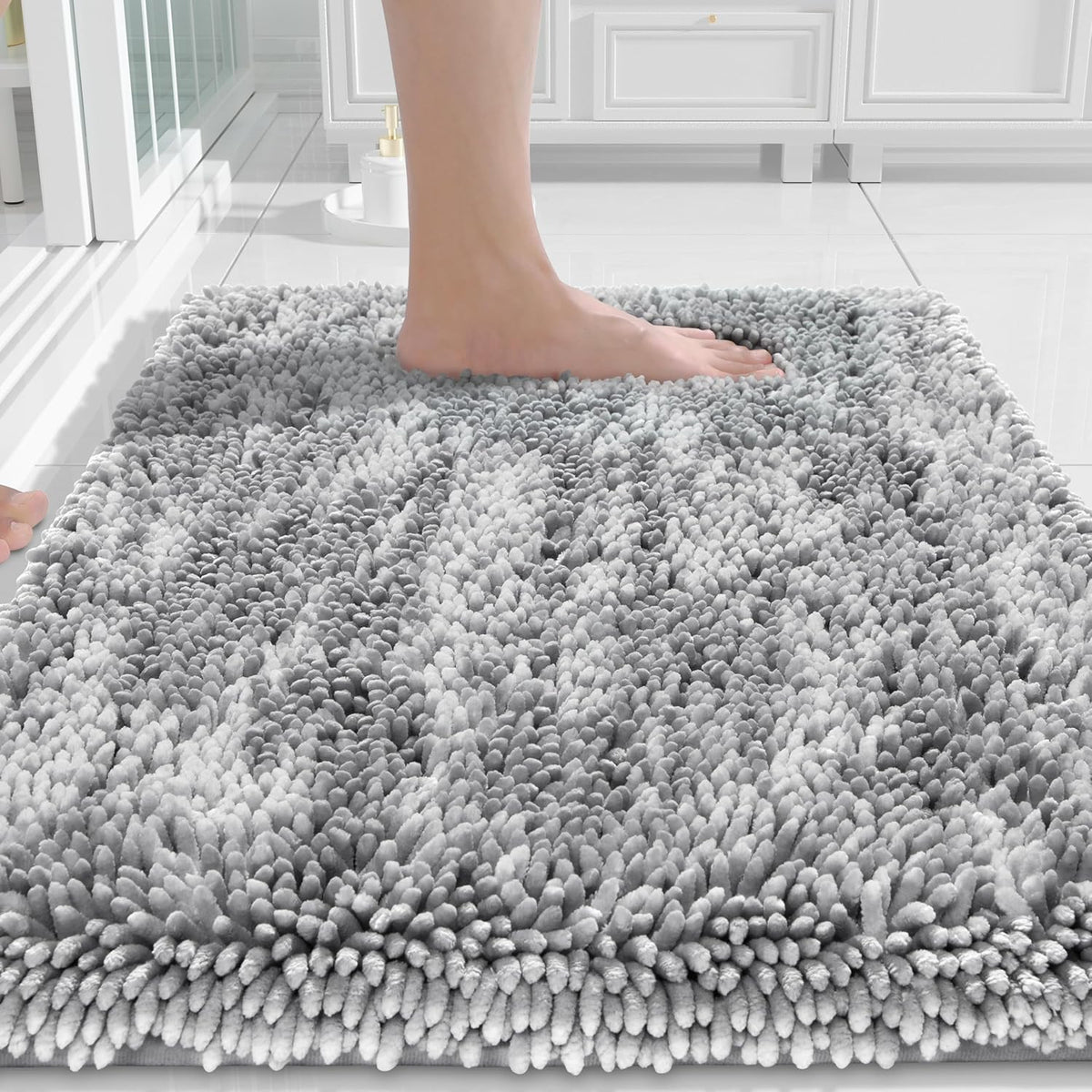 Yimobra Chenille Bathroom Rugs Non Slip, Extra Thick Soft Absorbent Bath Rug, Machine Washable Quick Dry Bath Mat for Bathroom Floor, Tub and Shower, Home Decor Accessories, 24x17, Light Grey