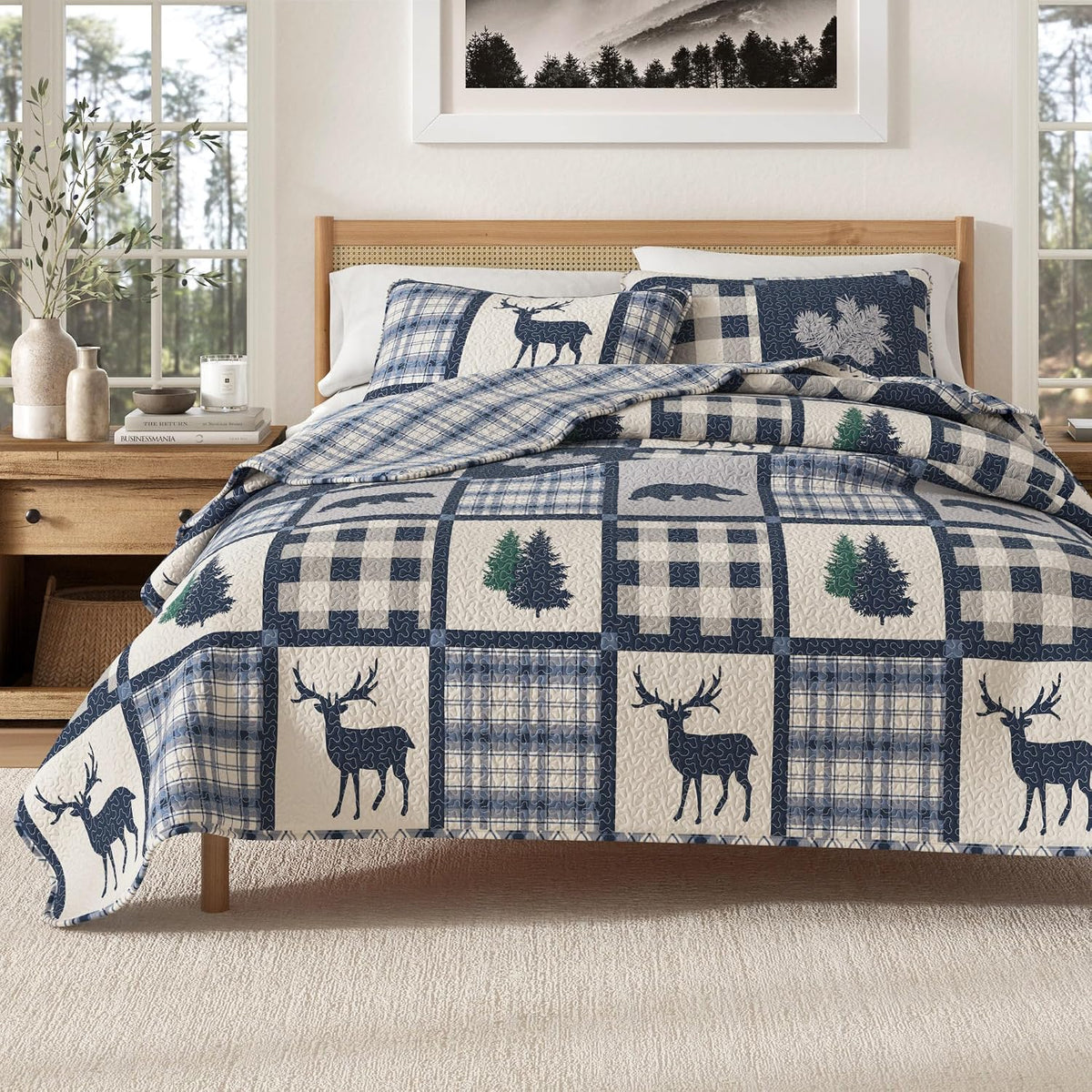 Great Bay Home Lodge Quilt Set - 3-Piece King/California King Size Rustic Bedding Set - Lightweight, All-Season, Reversible Bedspread (Navy/Grey)