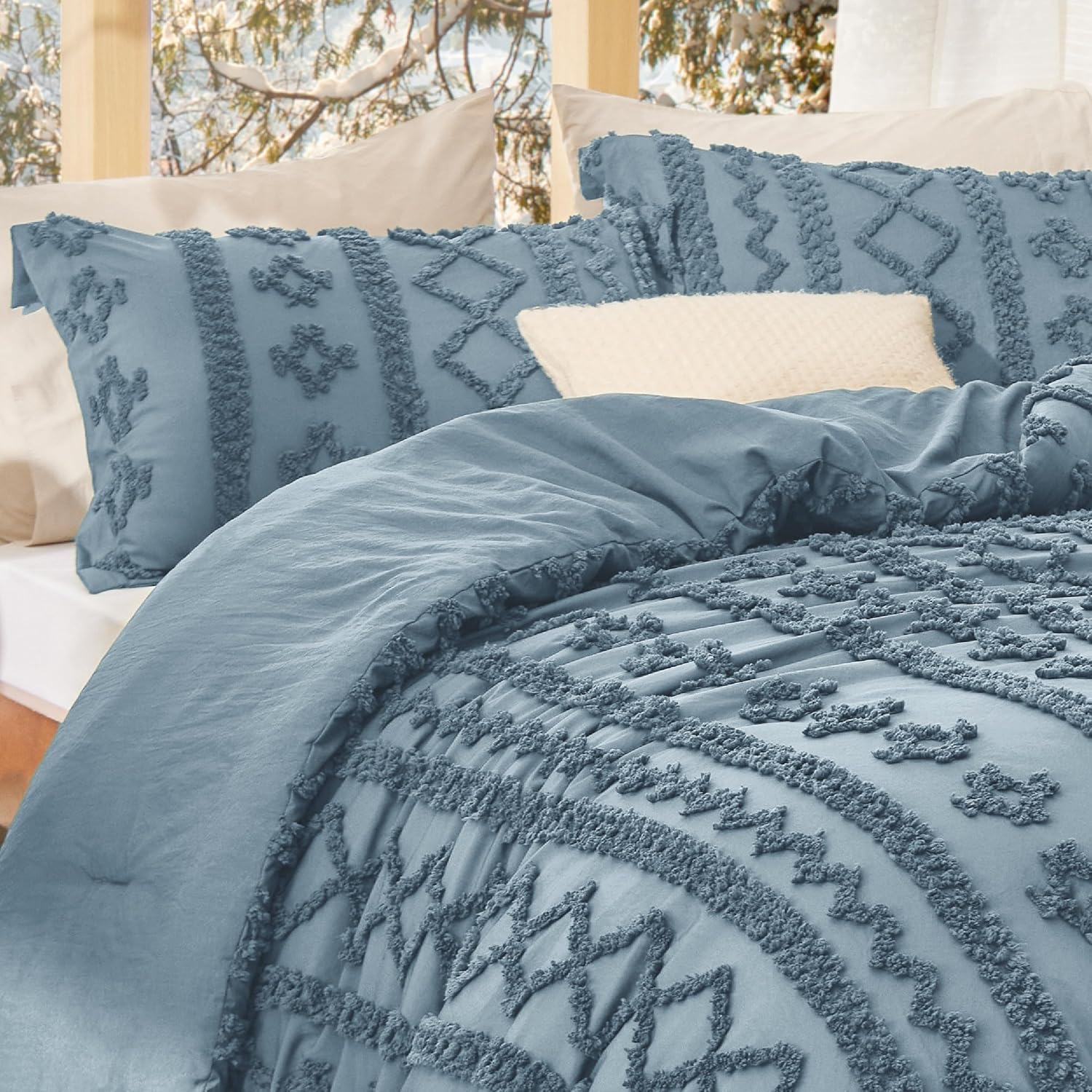 Bedsure Tufted Boho Comforter Set Queen Size - Dusty Blue Boho Bed Set, GentleSoft™ 3 Pieces Farmhouse-Style Embroidery Bedding, Gifts for Woman, Soft Jacquard Kids' Queen Comforter for All Seasons