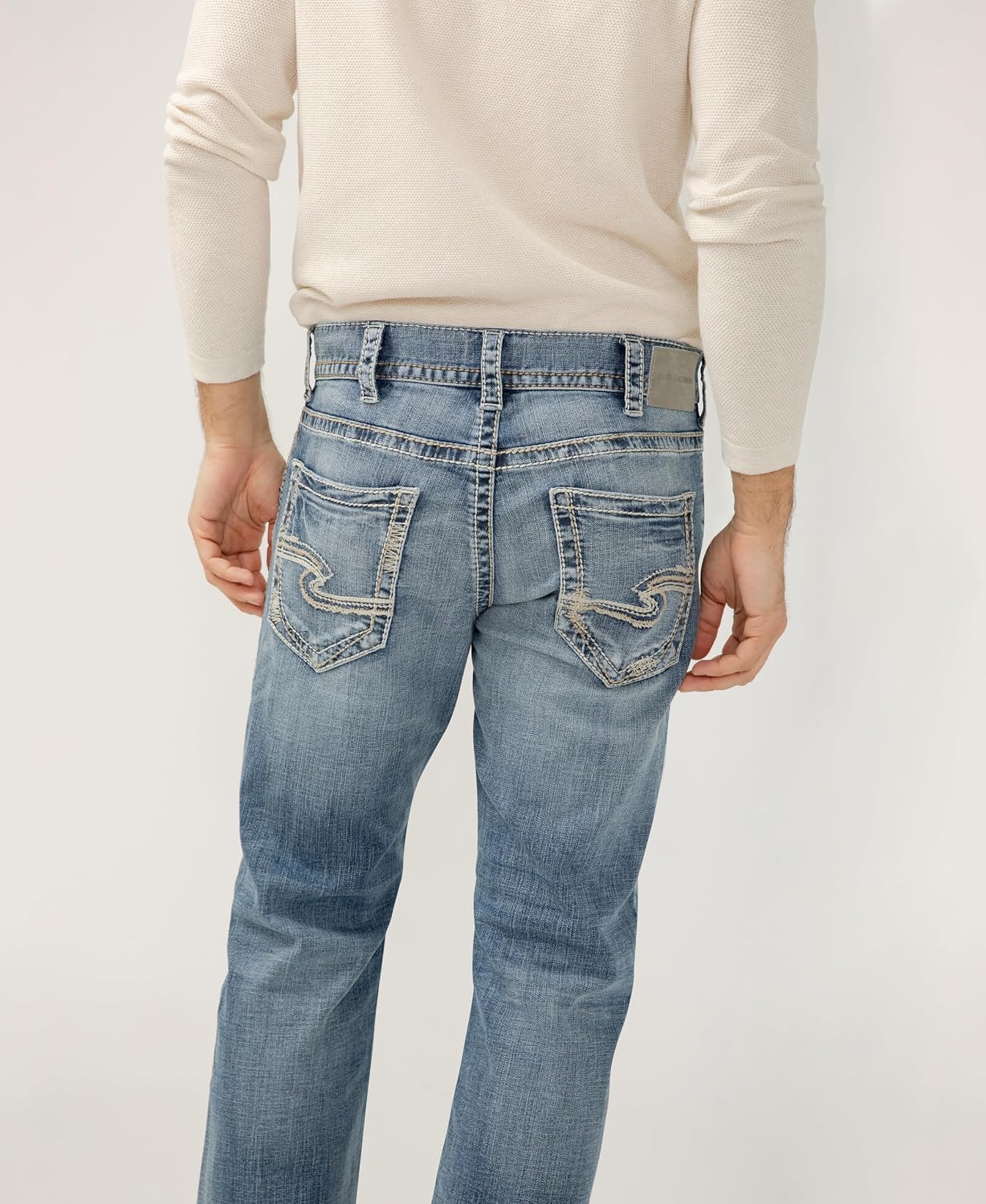 Silver Jeans Co. Men's Zac Relaxed Fit Straight Leg Jean - Legacy