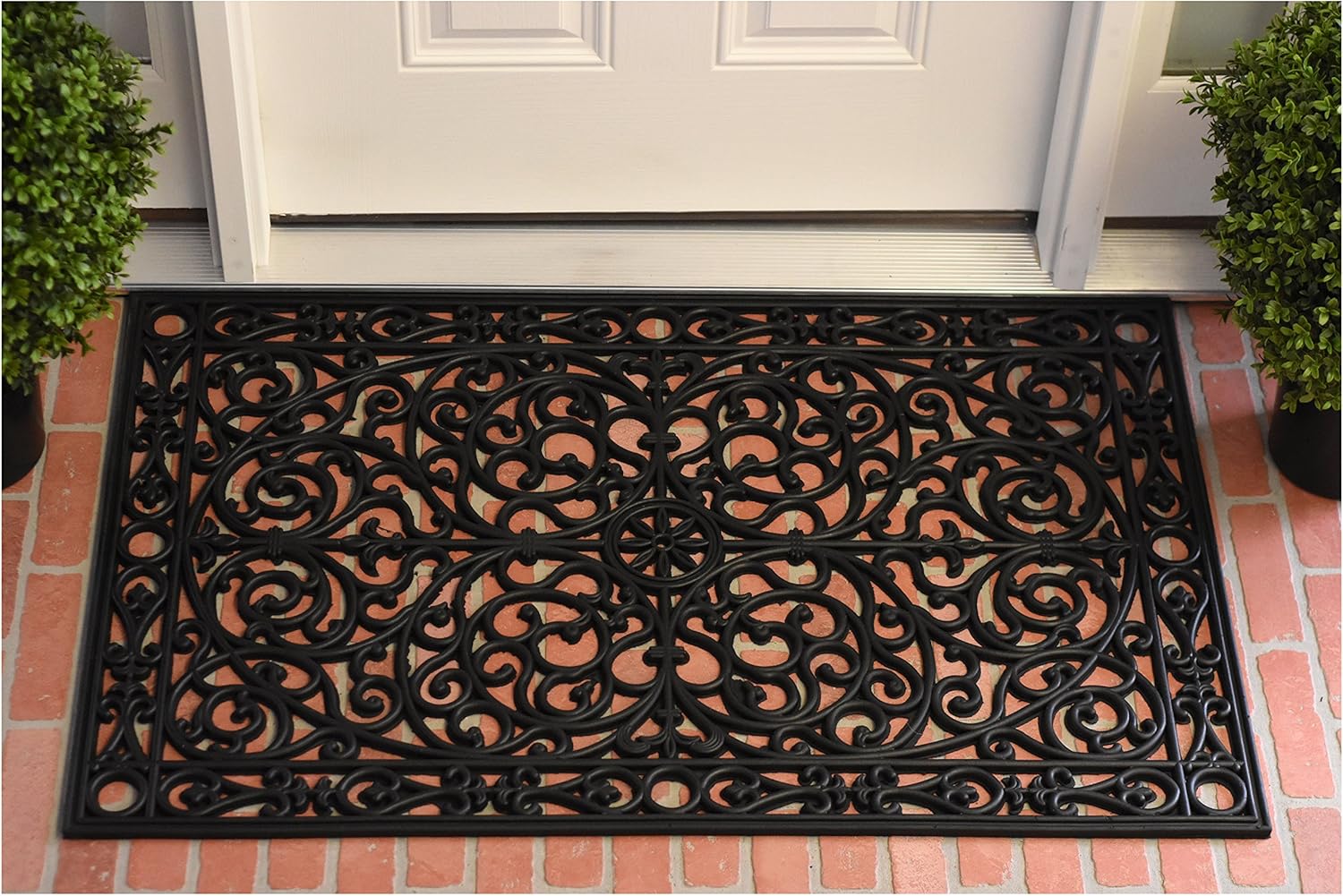 Calloway Mills 900222436 Gatsby Rubber Doormat 2' x 3'