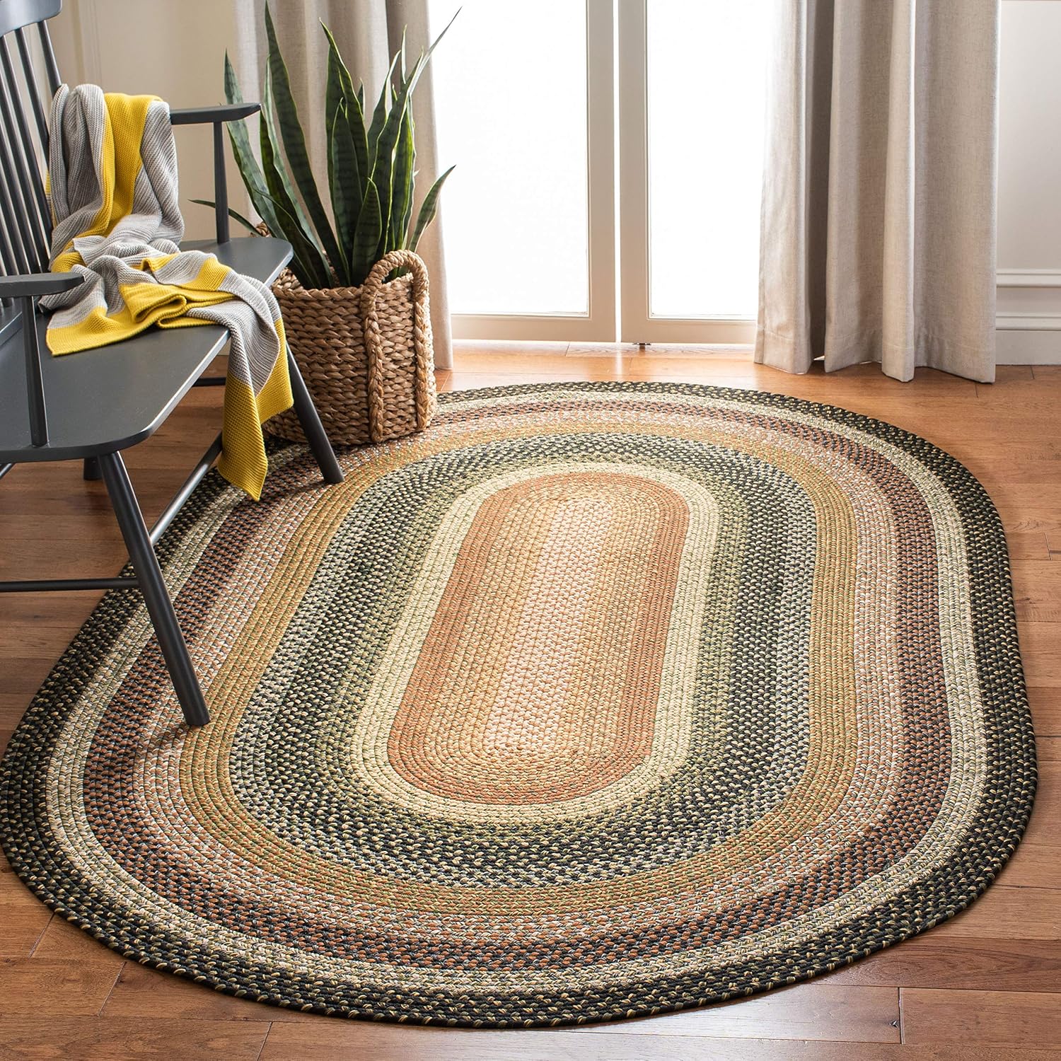 SAFAVIEH Braided Oval Rug 4x6, Braided Multi BRD308A